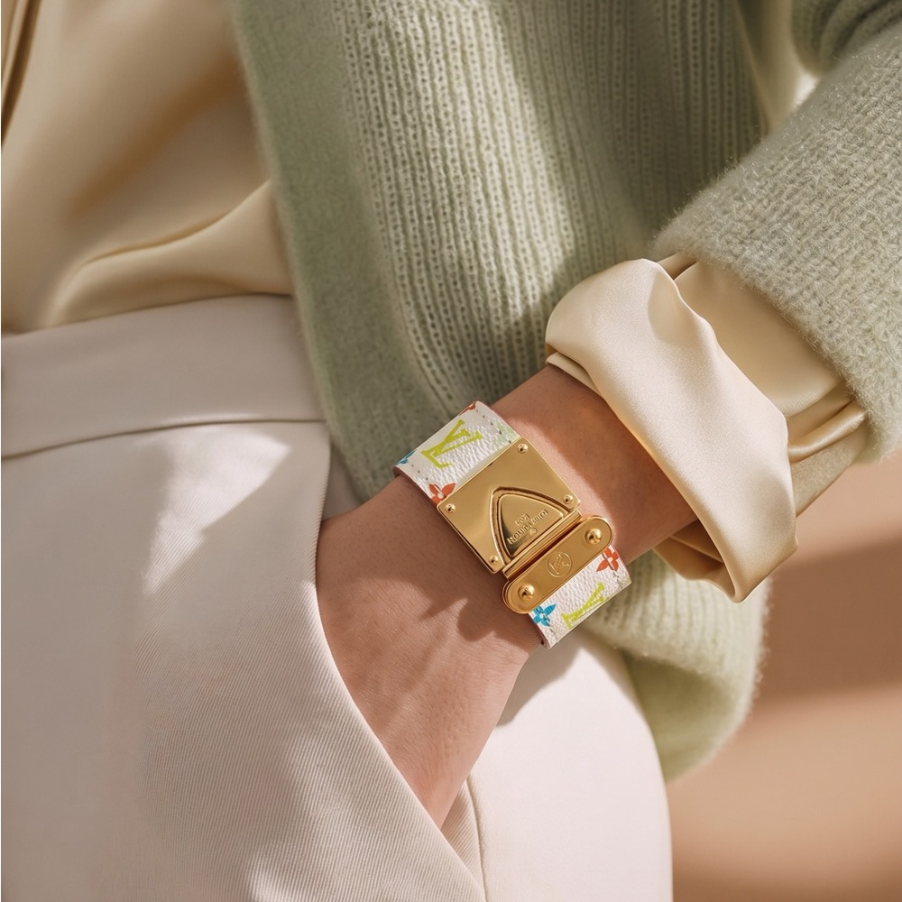 Auth Louis VUITTON Monogram Multicolor Koala Bracelet